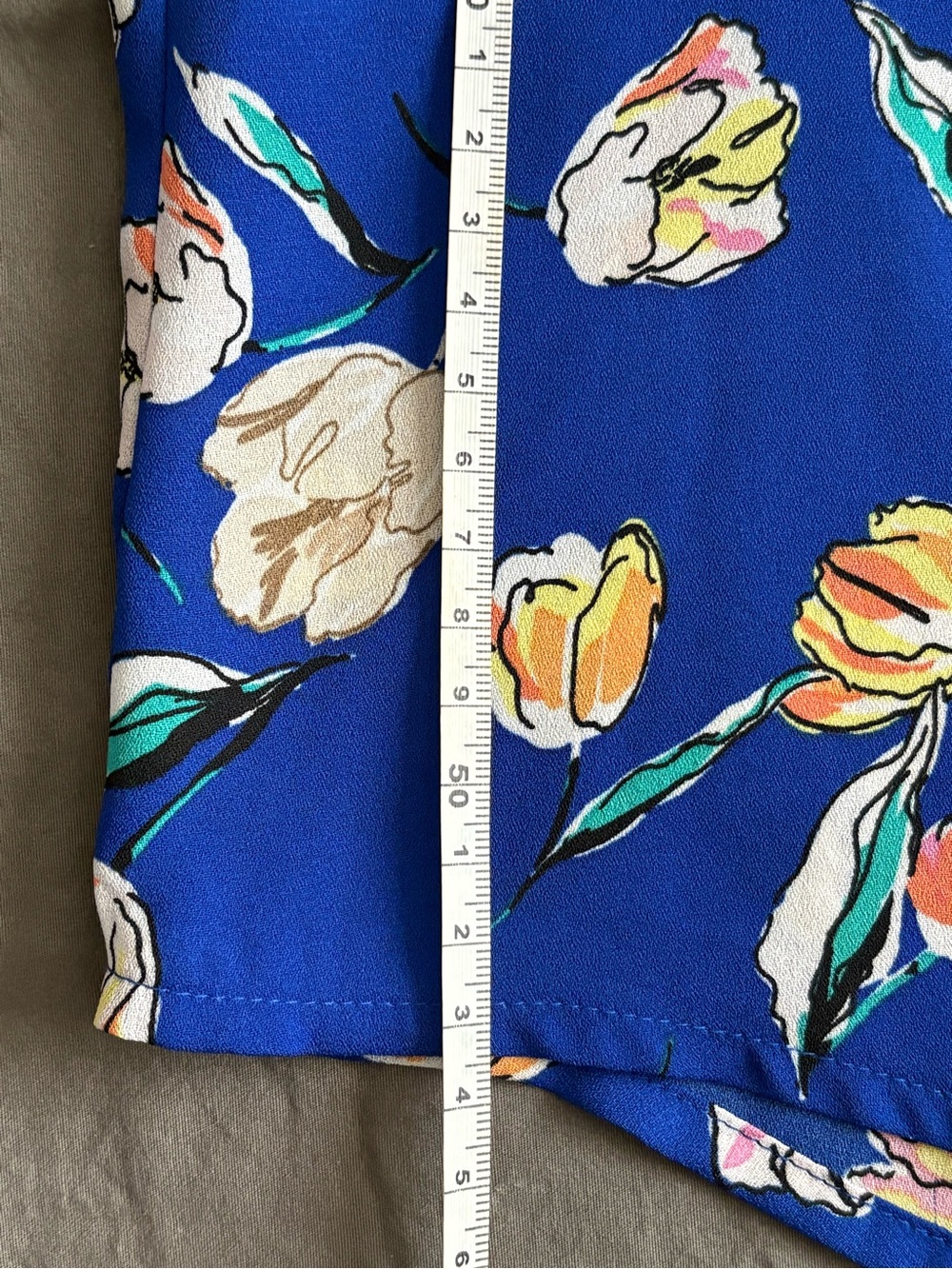 APT.9 Blue Floral Print Top with Pink Trim - Picture 4 of 6